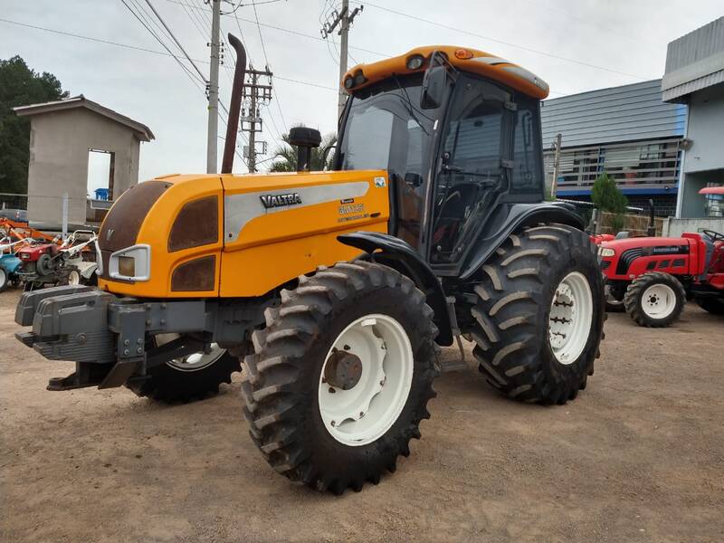 TRATOR VALTRA BM 125 - ANO 2009 - VENDIDO